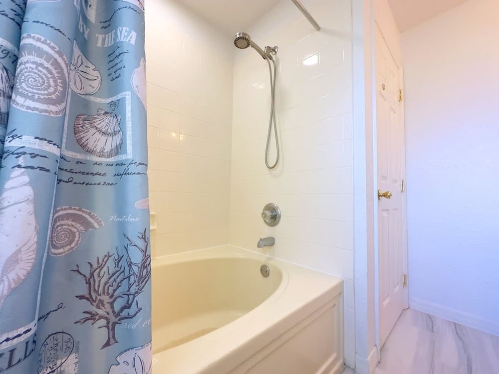 Modern 4BR Home in Regal Palms Resort Near Disney