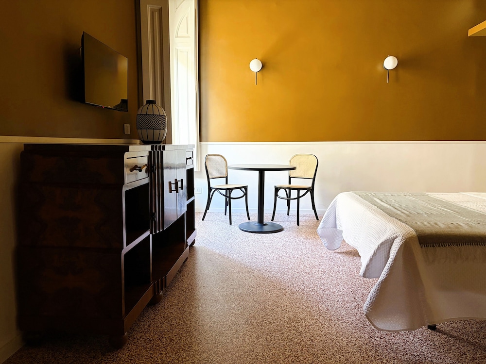 La Nona Casa - Napoli