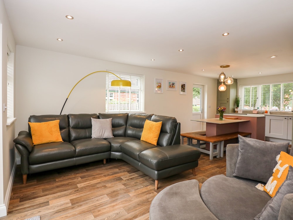 Daisy Tree Cottage