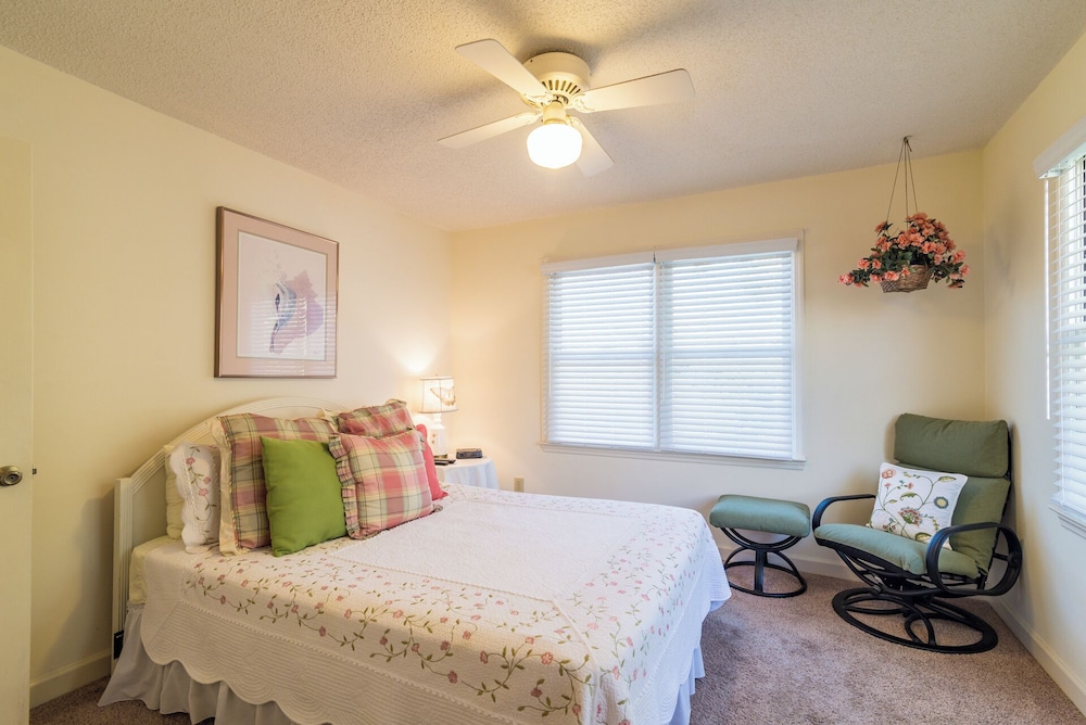 Lachicotte Vacation Rentals
