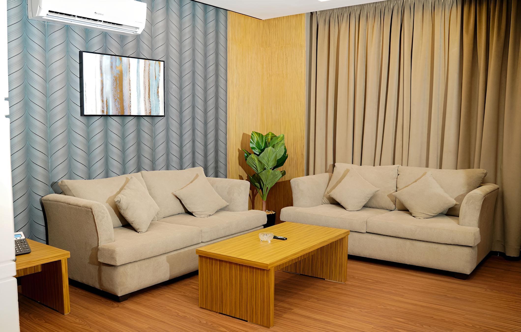 CREDI HOTEL