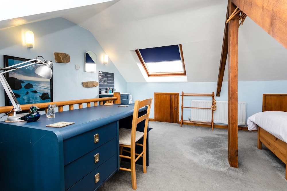 Old Coastguard Cottages