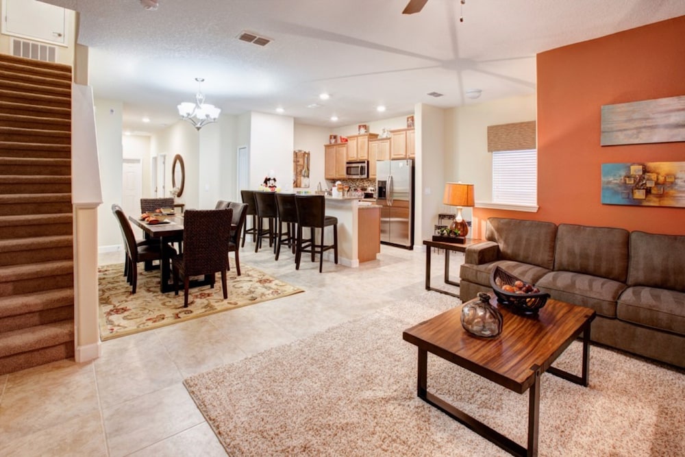 Paradise Palms Resort Orlando