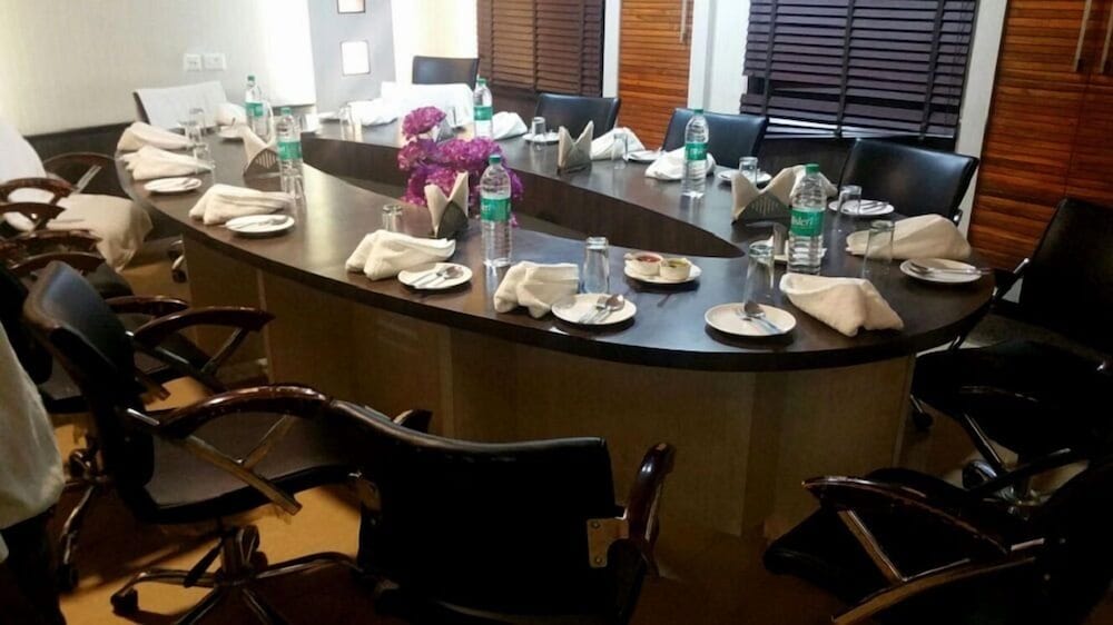 meeting & event spaces