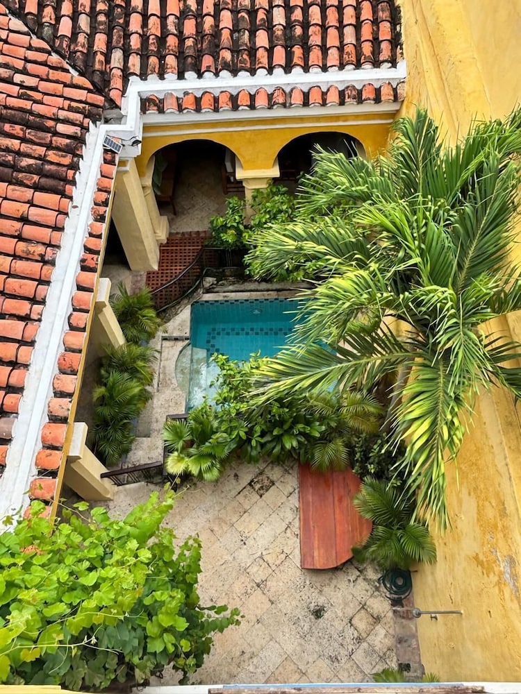 Casa Luciana by Wynwood House