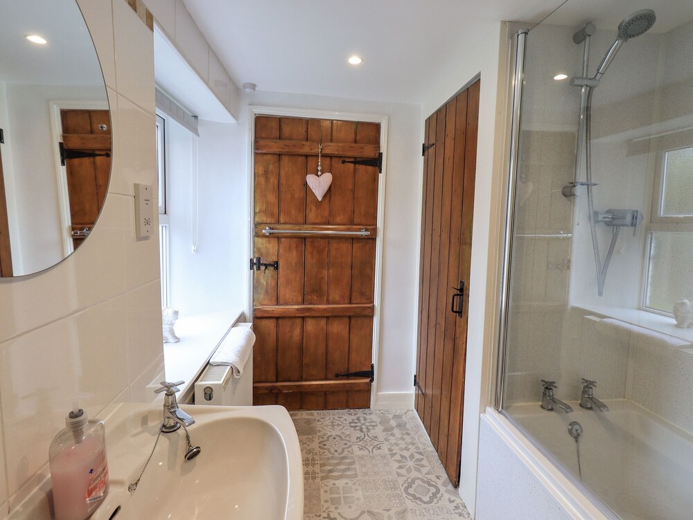 Hideaway Cottage