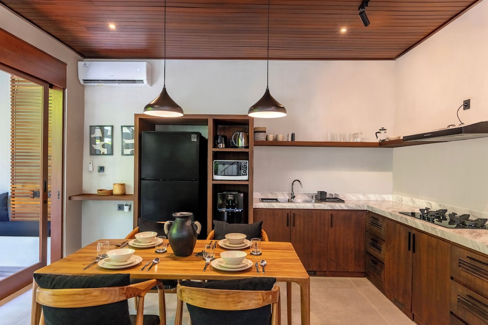 Raya Villa by Betterplace