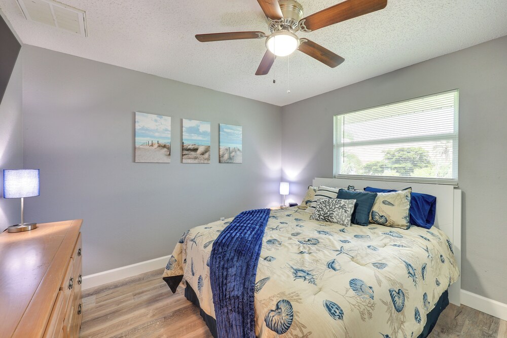 Dock + Canal View: Tranquil Escape in Punta Gorda