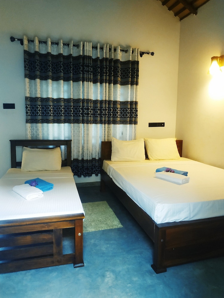 Four Seasons Safari Resort udawalawa