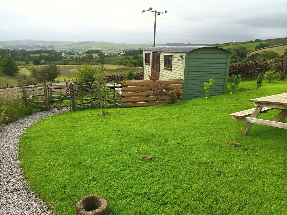 The Herdsman Luxury Shepherds Hut