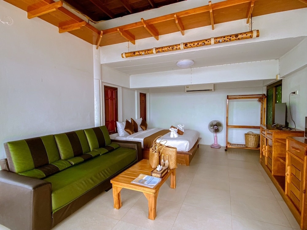 Puteri Lanta Family Villas