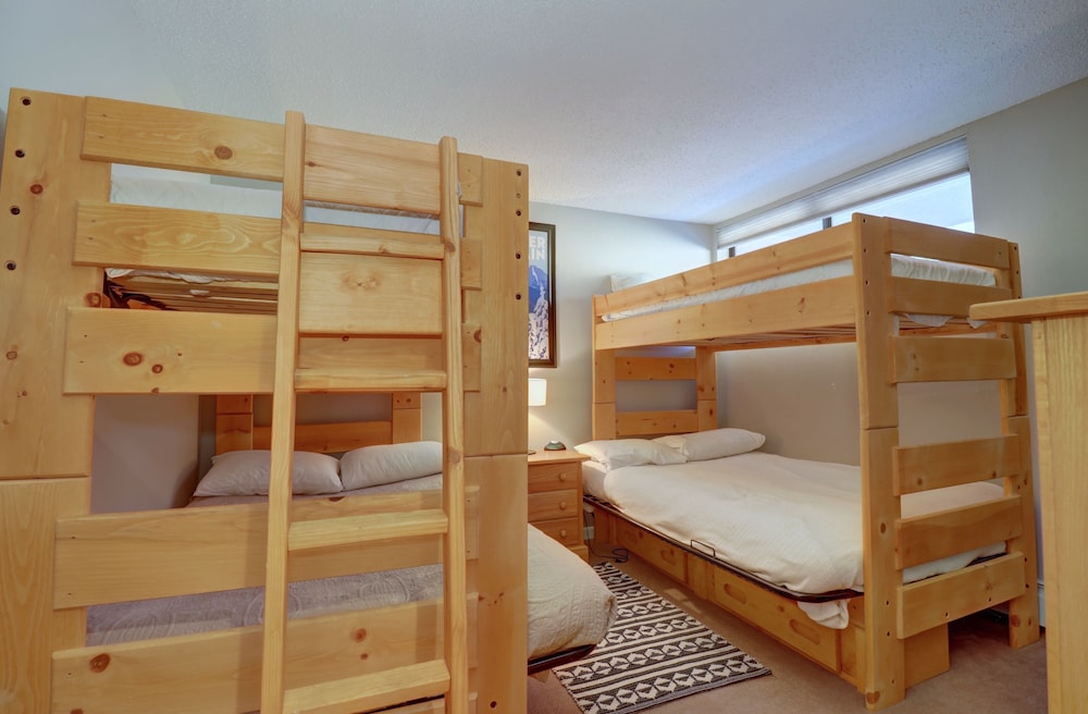 SkyRun Copper Mountain Resort Vacation Lodging