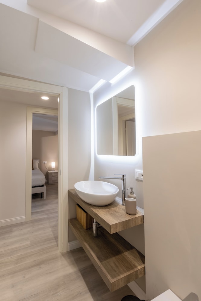 Orsini 98 Apartments by Mamo Florence