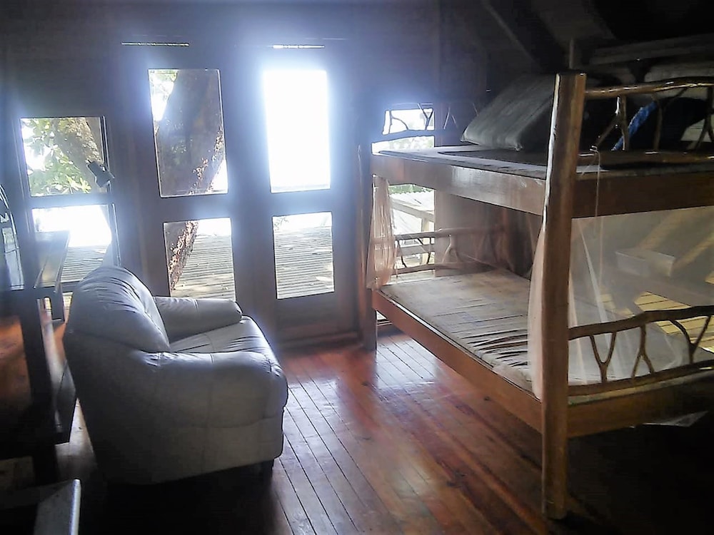 Treehouse Bungalow