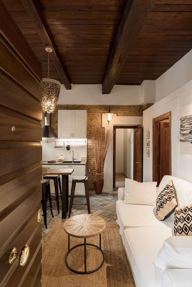 Grottino Love Luxury