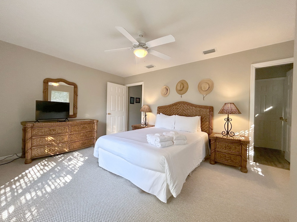 Blue Palm 3 Bedroom Home