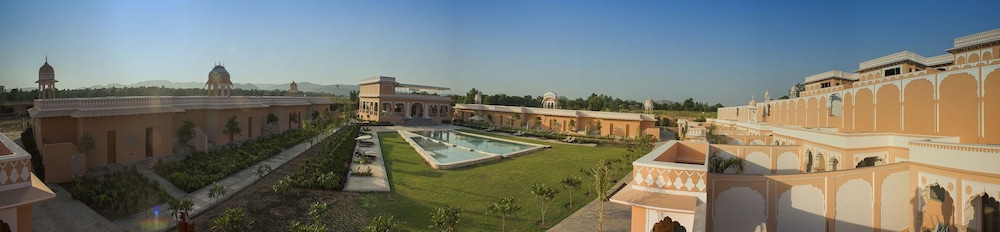 Buena Vista Luxury Resort