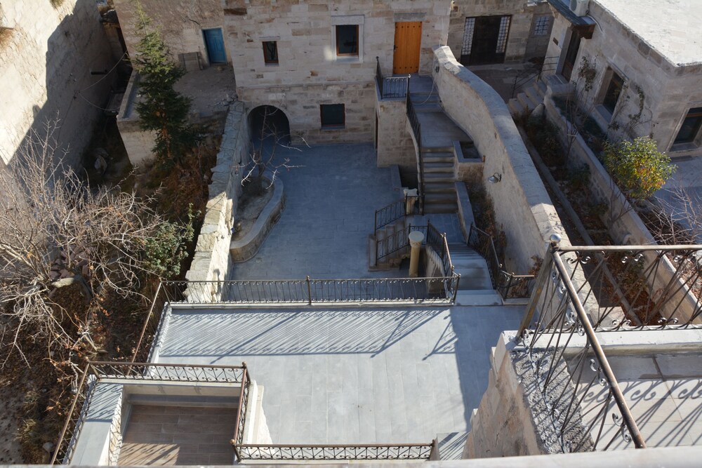 Photo 21