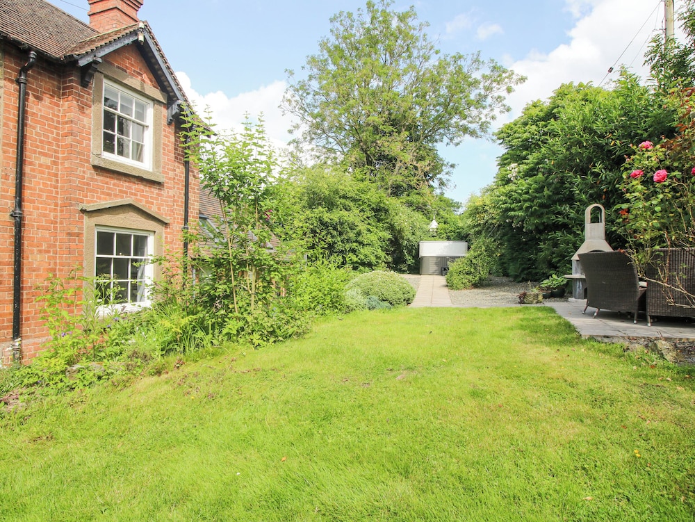 Wayside House