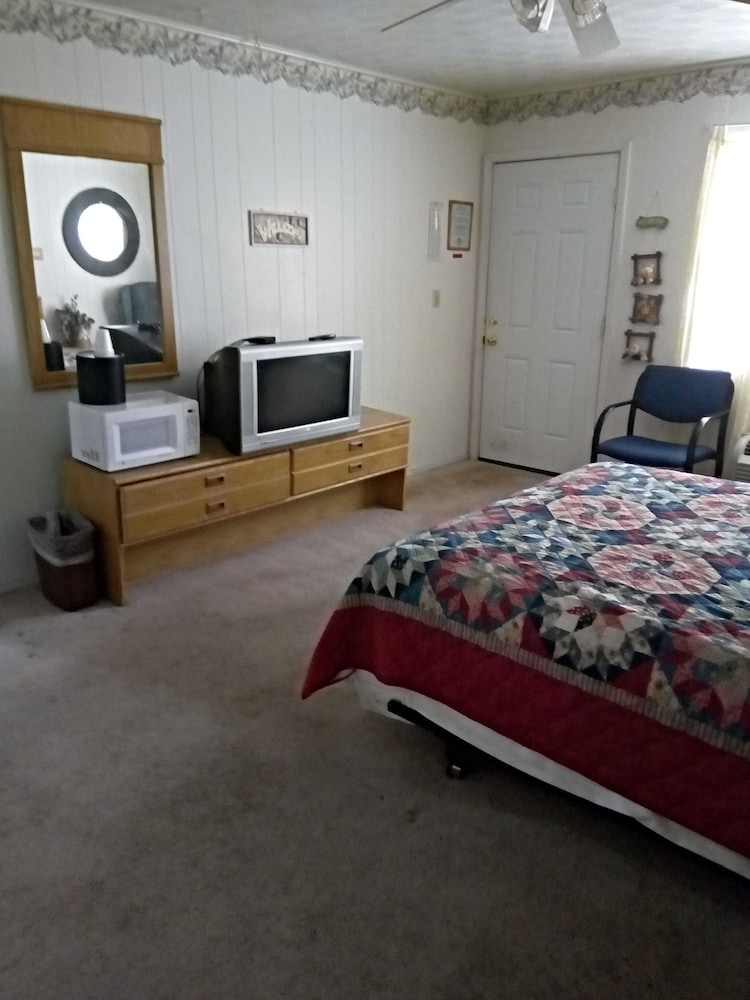 Willard Country Inn