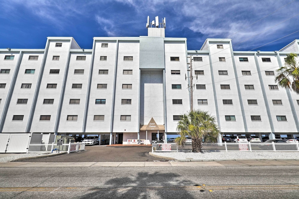 Oceanfront Escape w/ Pool - Walk to Beach & Bars! view 4