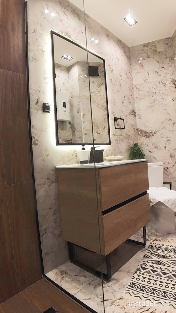 Cozy 35m2 Apartment in Central Skopje