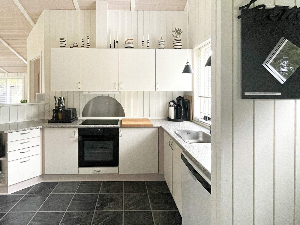 Adorable Holiday Home in Lolland near Sea view 5