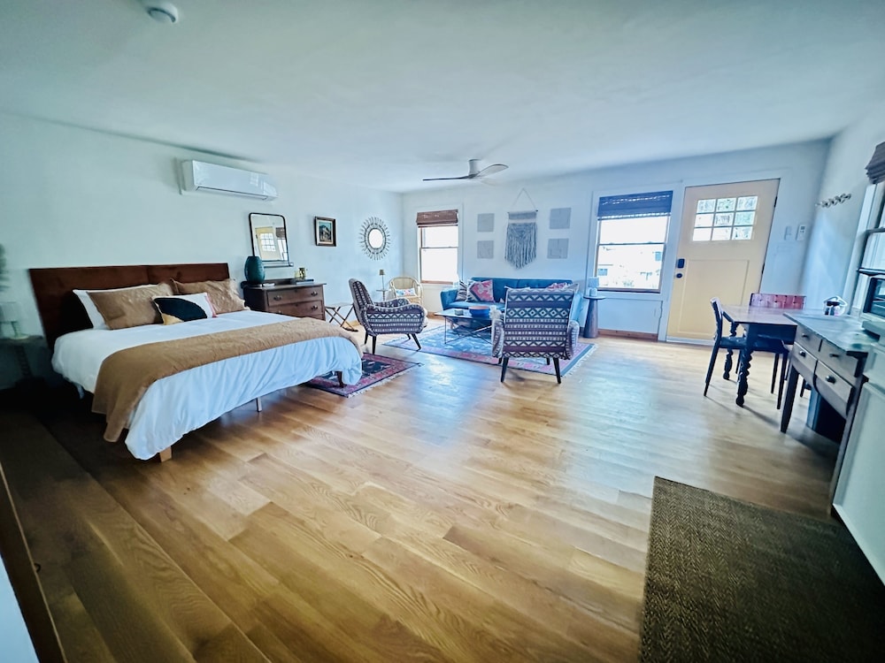 Rosedale Bungalow
