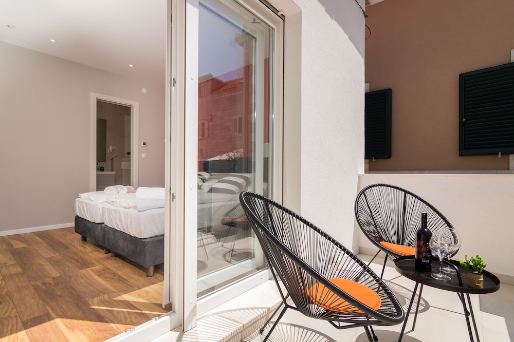 4 Elements Old Town Views Rooms en Trogir