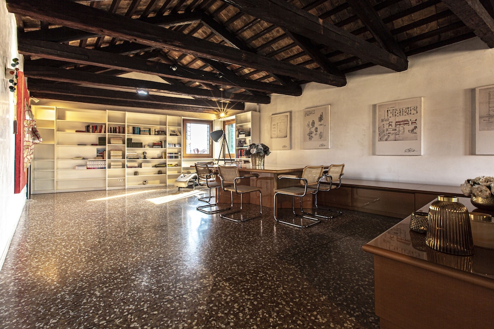meeting & event spaces