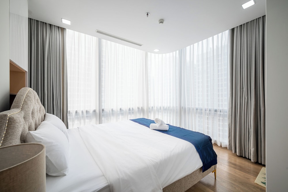 Landmark 81 Luxury - SaigonHomes