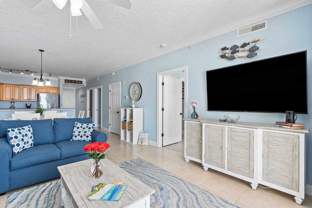 Beachfront Condo w/ Ocean Views + Pool Access Emerald Isle 808 by Avantstay