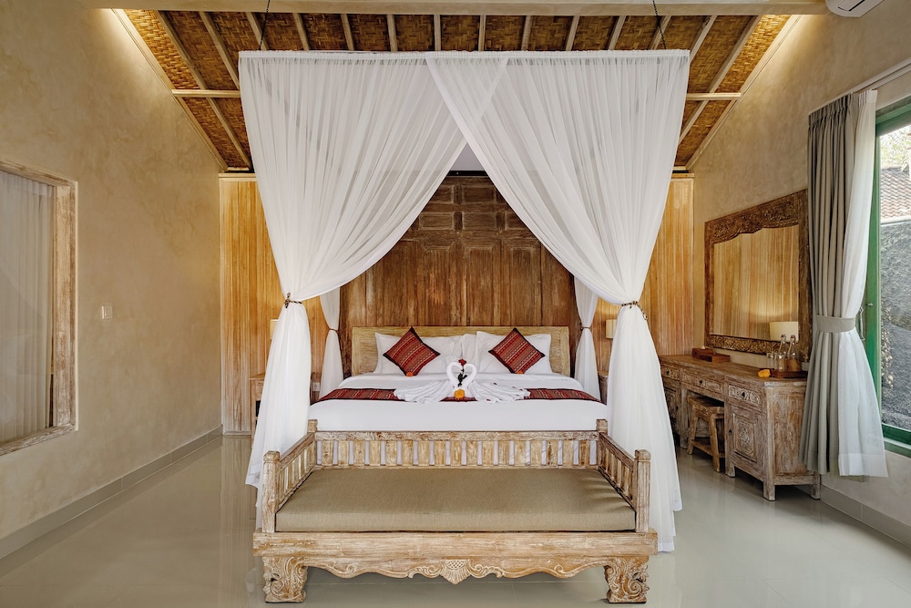 Kumala Ubud Villa