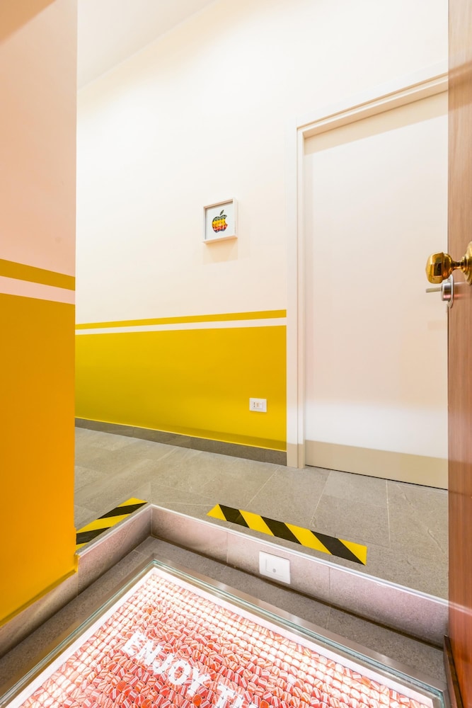 Central Station Housing - Apartment 2 by Wonderful Italy
