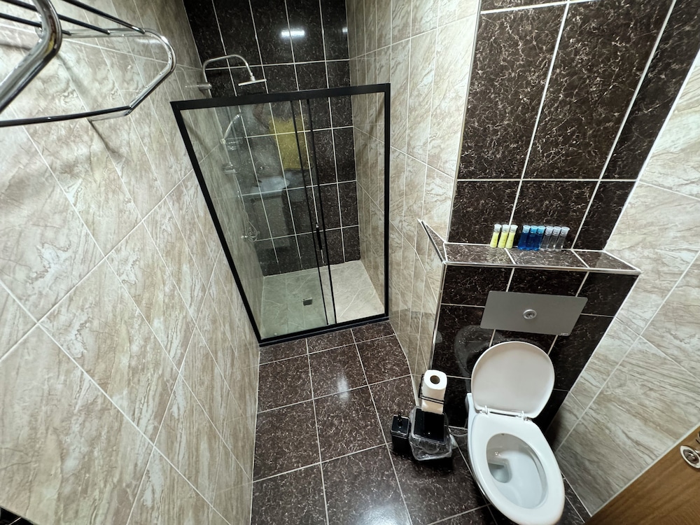 E5 Park Hotel - Image 30