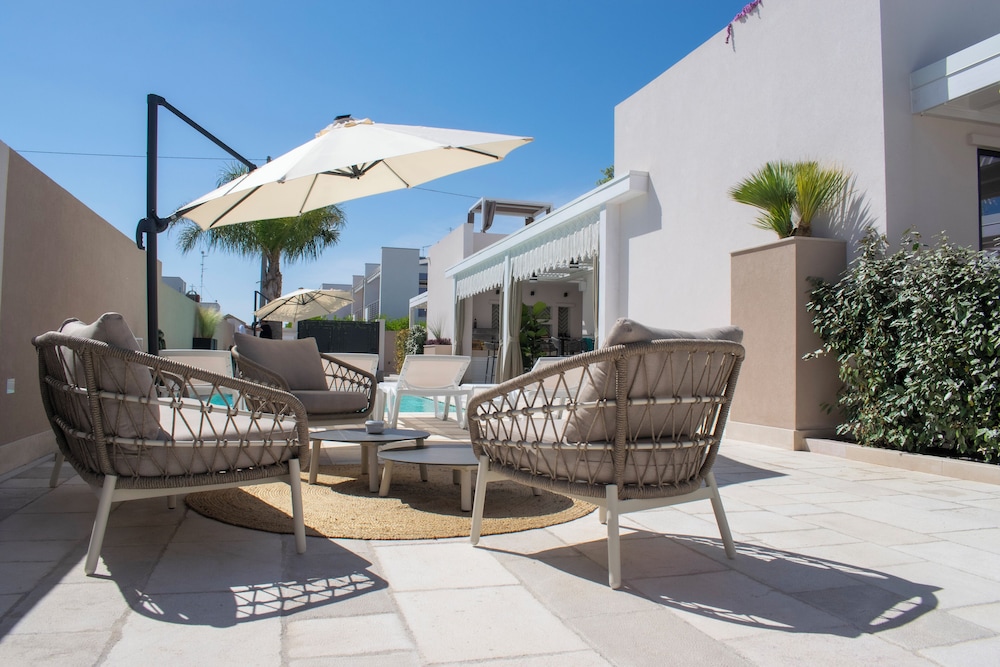 Kalinifta Rooms Luxury Style