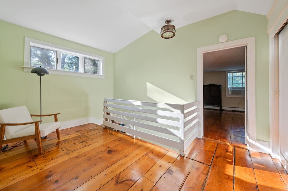 Perfect Upstate Home in Rhinebeck w low Fees