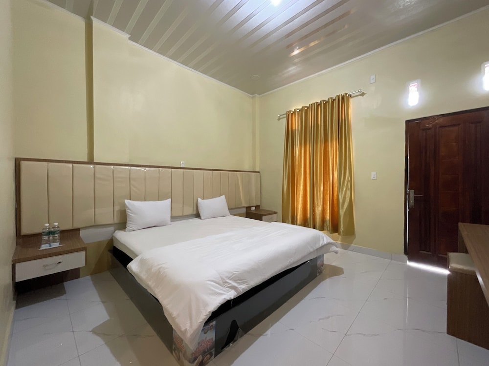 Penginapan Mafir