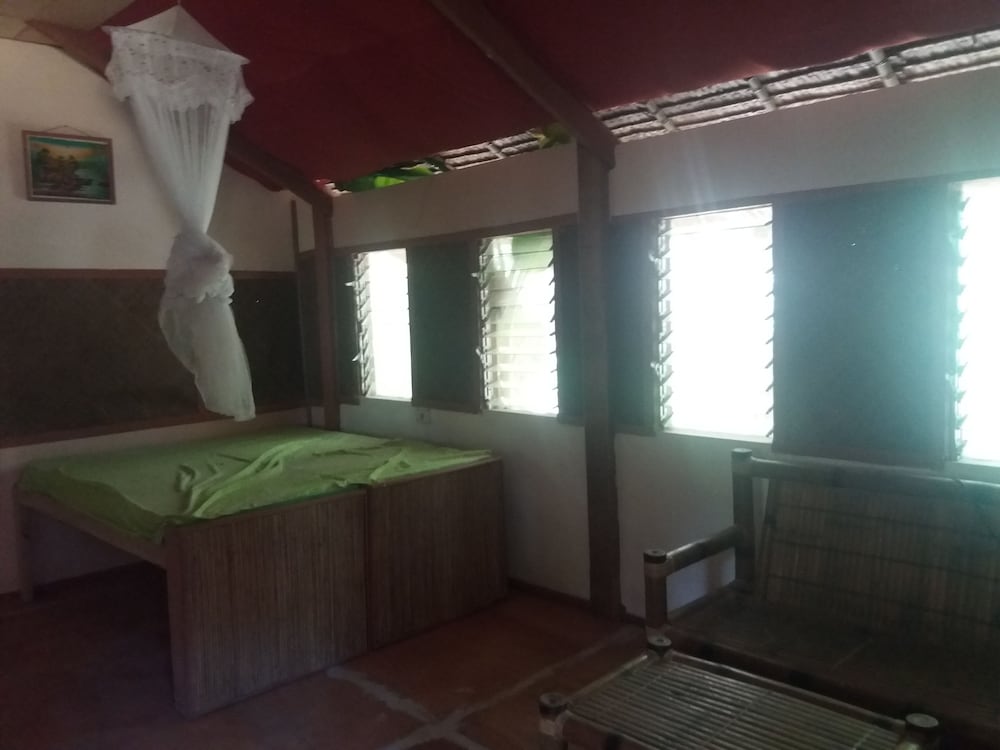 Carabao Backpackers & Guesthouse