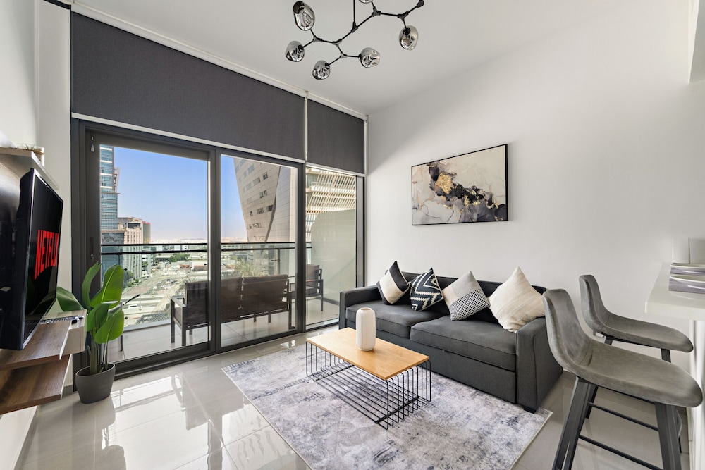 Merano - 805 1BD in Dubai