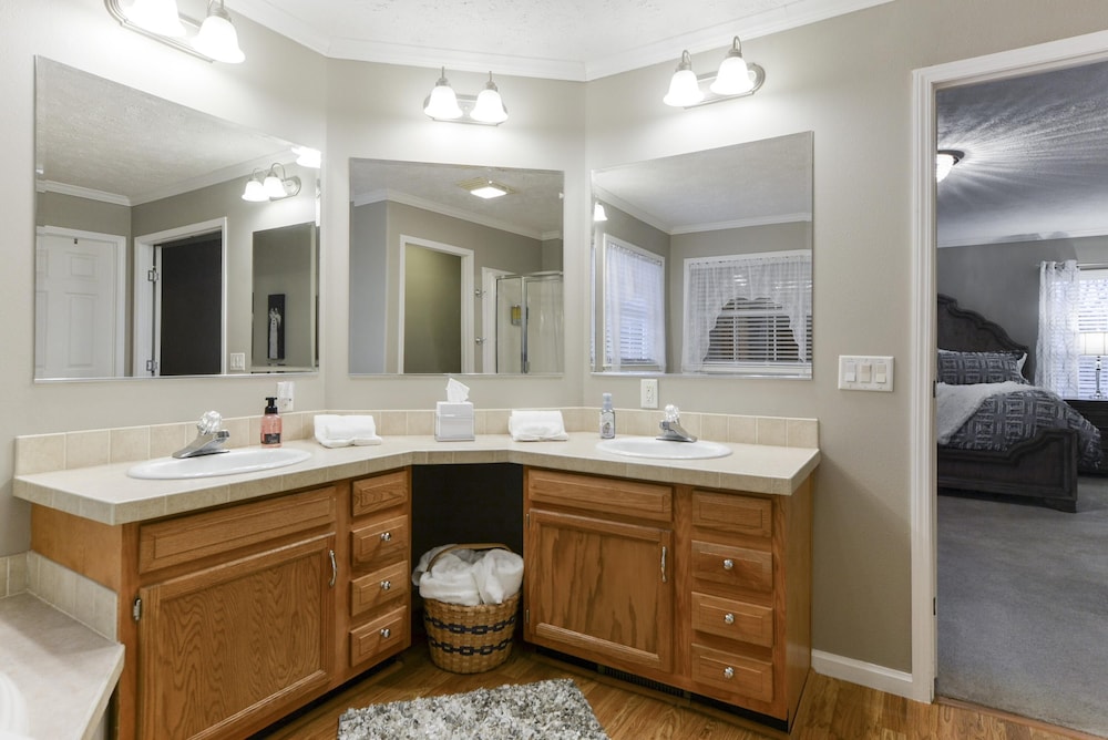 Omaha Vacations - Llama House - Property Image 47