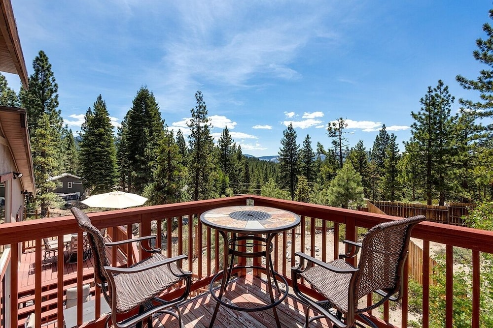 Cold Creek Lodge 3 Bedroom Home