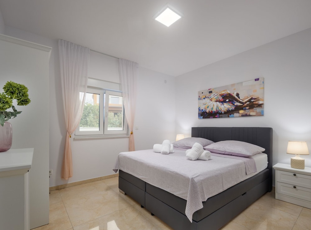 Villa Shaula 2