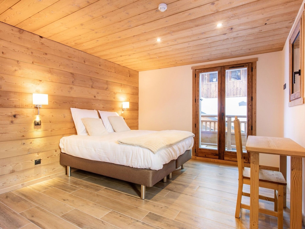 Chalet in Champagny by Ski Slopes