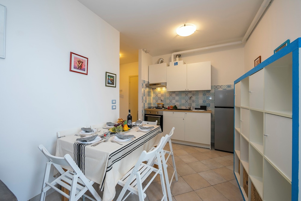 Casa Viola With Shared Pool sea View en Varazze — kitchen