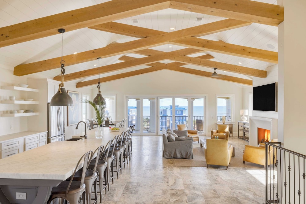 Sleeps 48, 2 Homes w/ Private Beach Access Bradley Circle Buyout by Avantstay