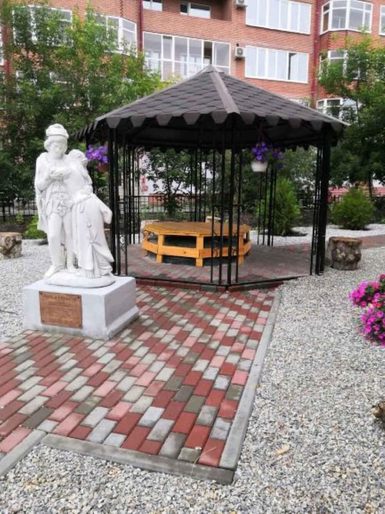 Art Plaza Hotel Tomsk