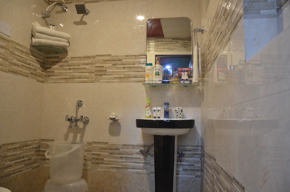 Photo 32