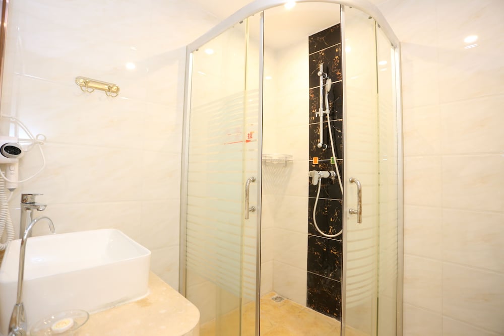 Qing Yuan Vienna Hotel - Yang Shan Branch
