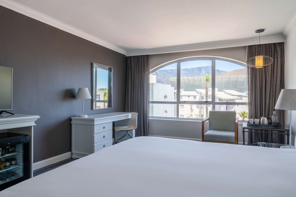 Radisson Collection Hotel, Waterfront Cape Town 49